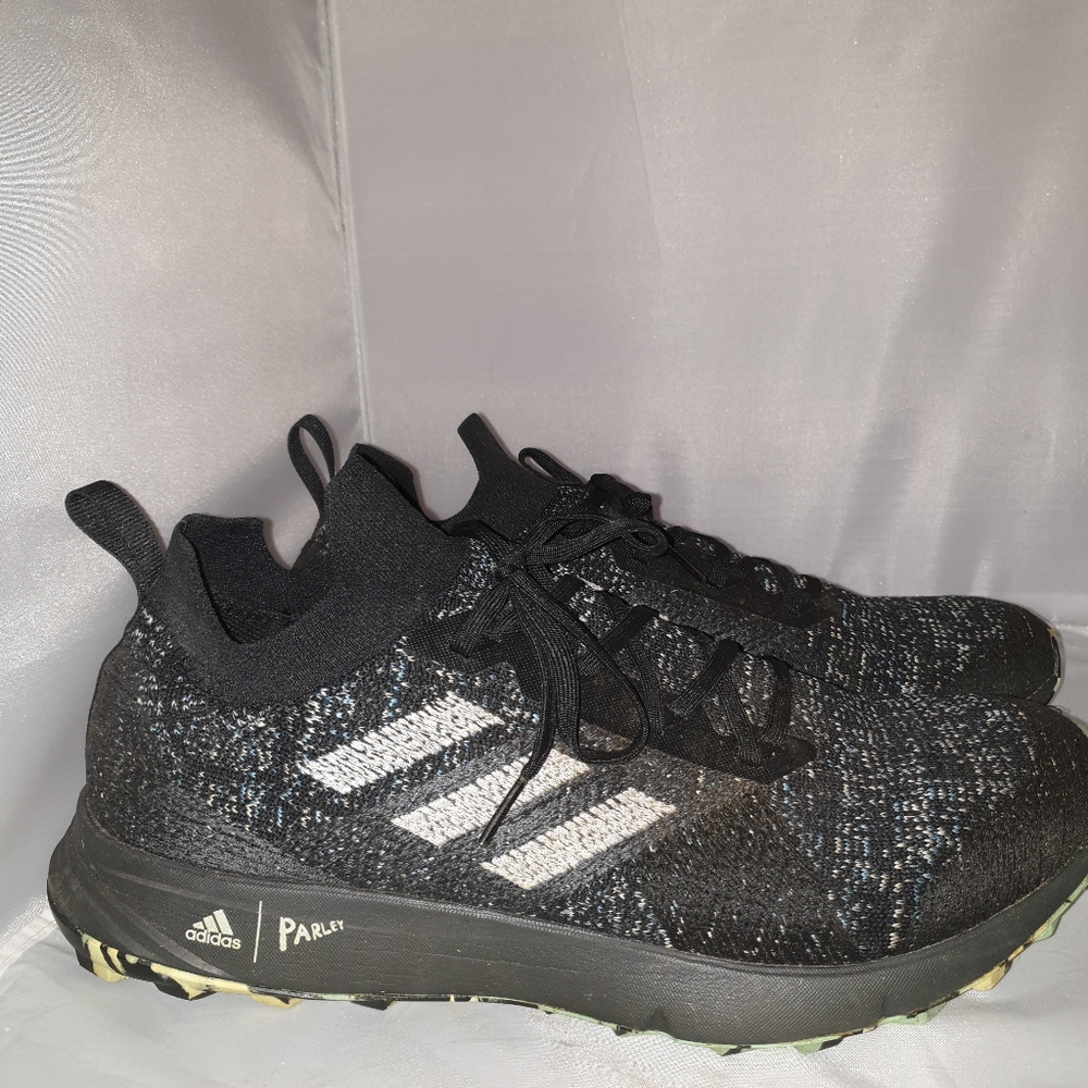 Adidas terrex size  12